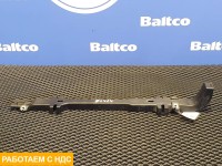 Накладка кронштейна проводки